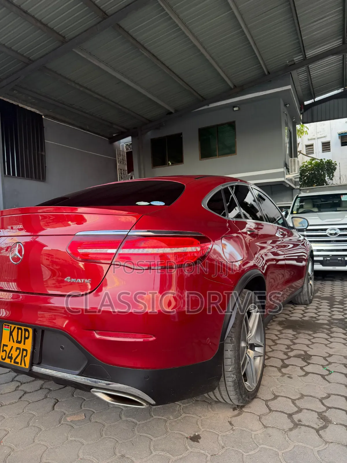 Mercedes-Benz GLC-Class 2017 Maroon