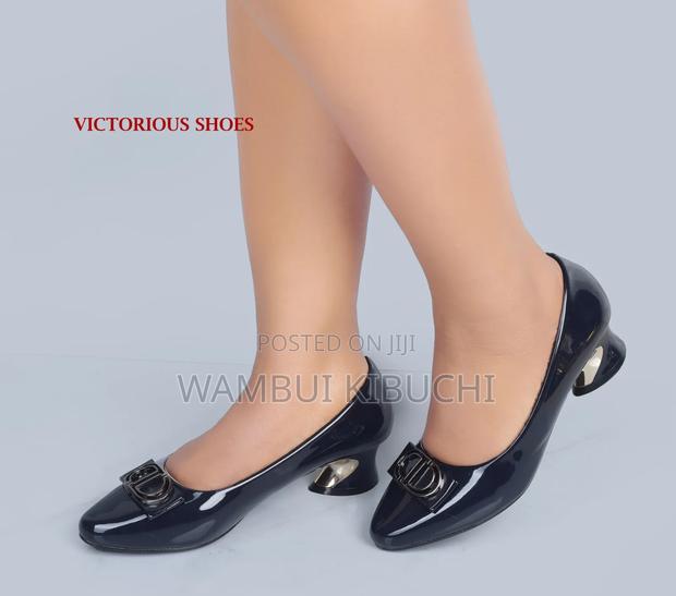Low Heeled Shoes - thumbnail 11