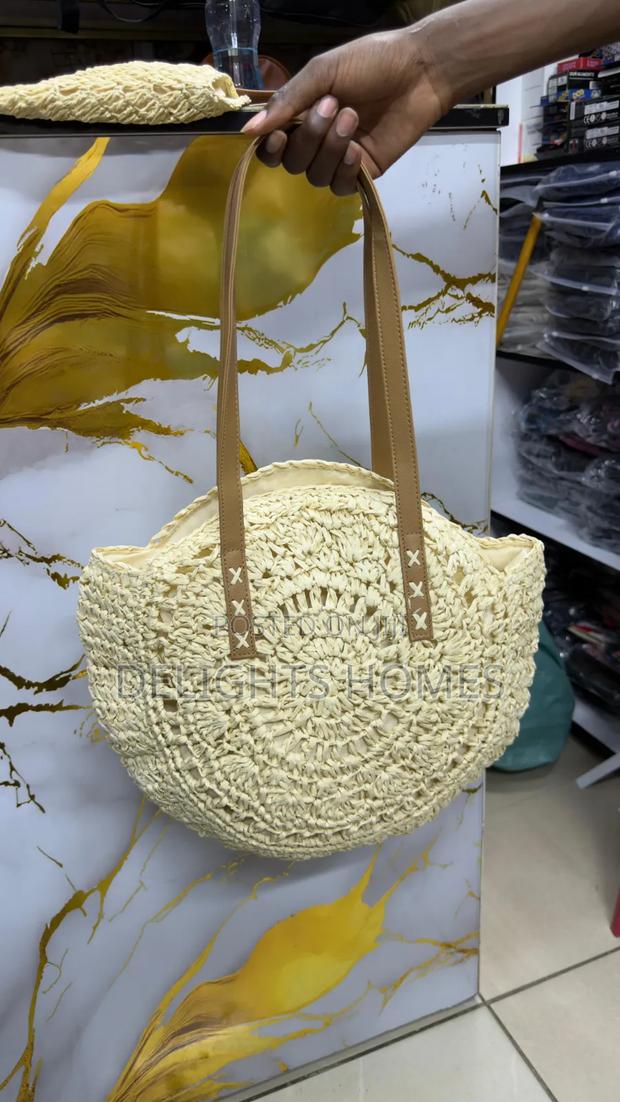 Gorgeous Woven Circular Tote—Yu - main view