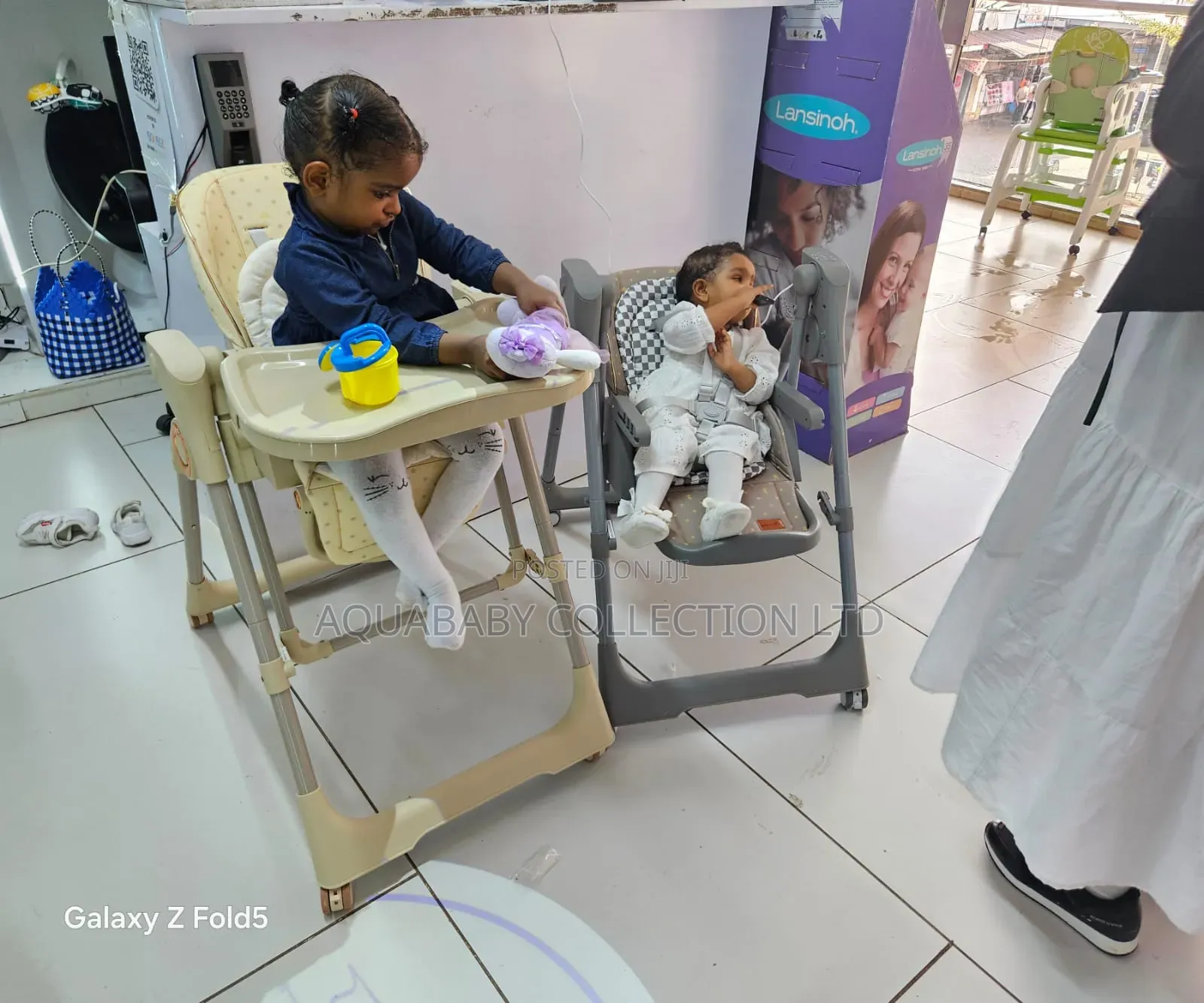 Electric Adjustable Highchair
