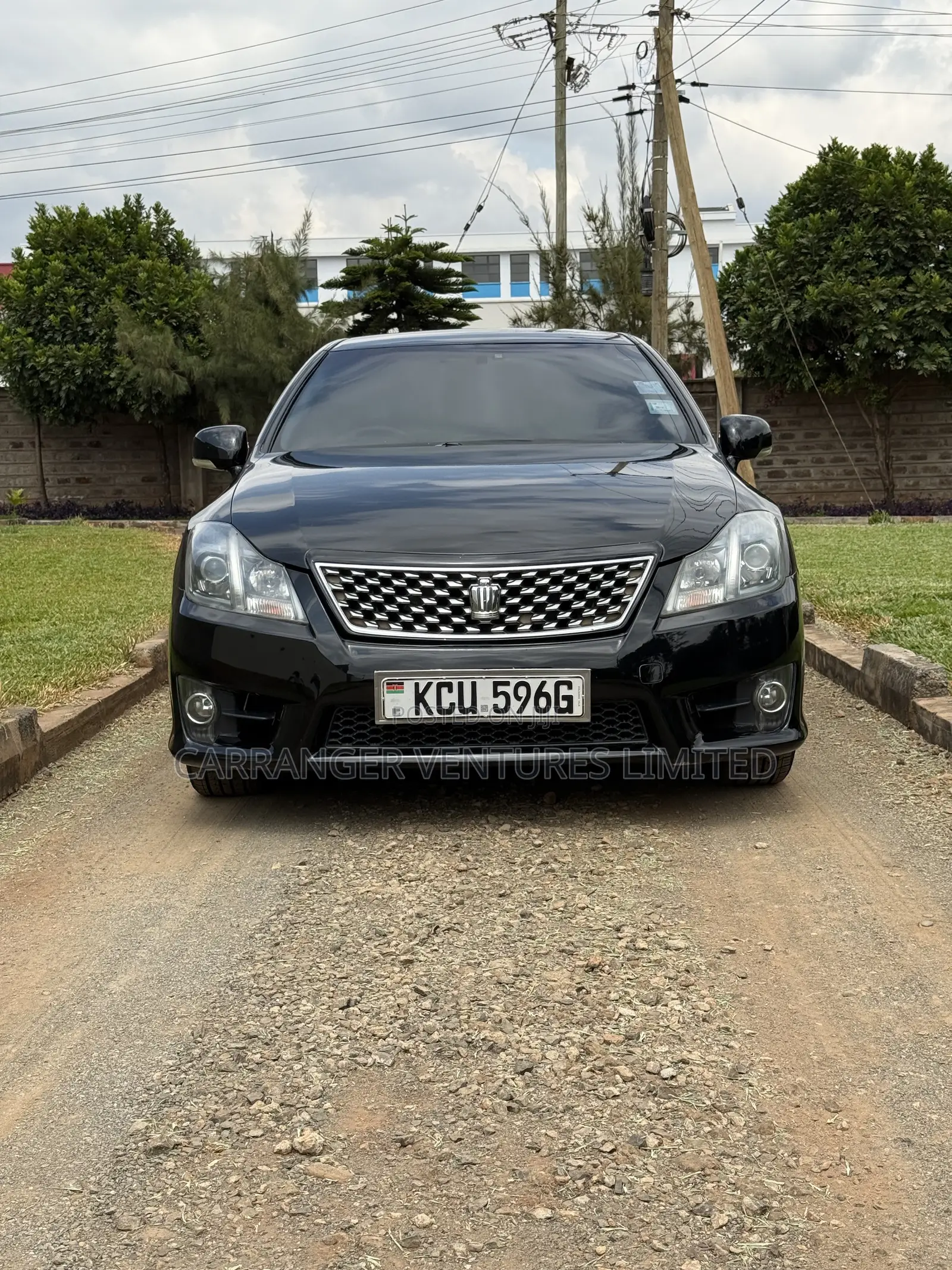 Toyota Crown 2012 Black