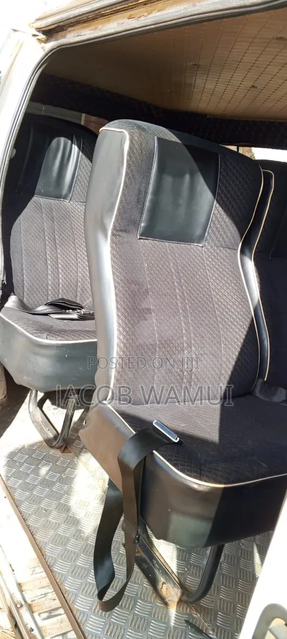 Nissan Caravan (Urvan) 2006 White