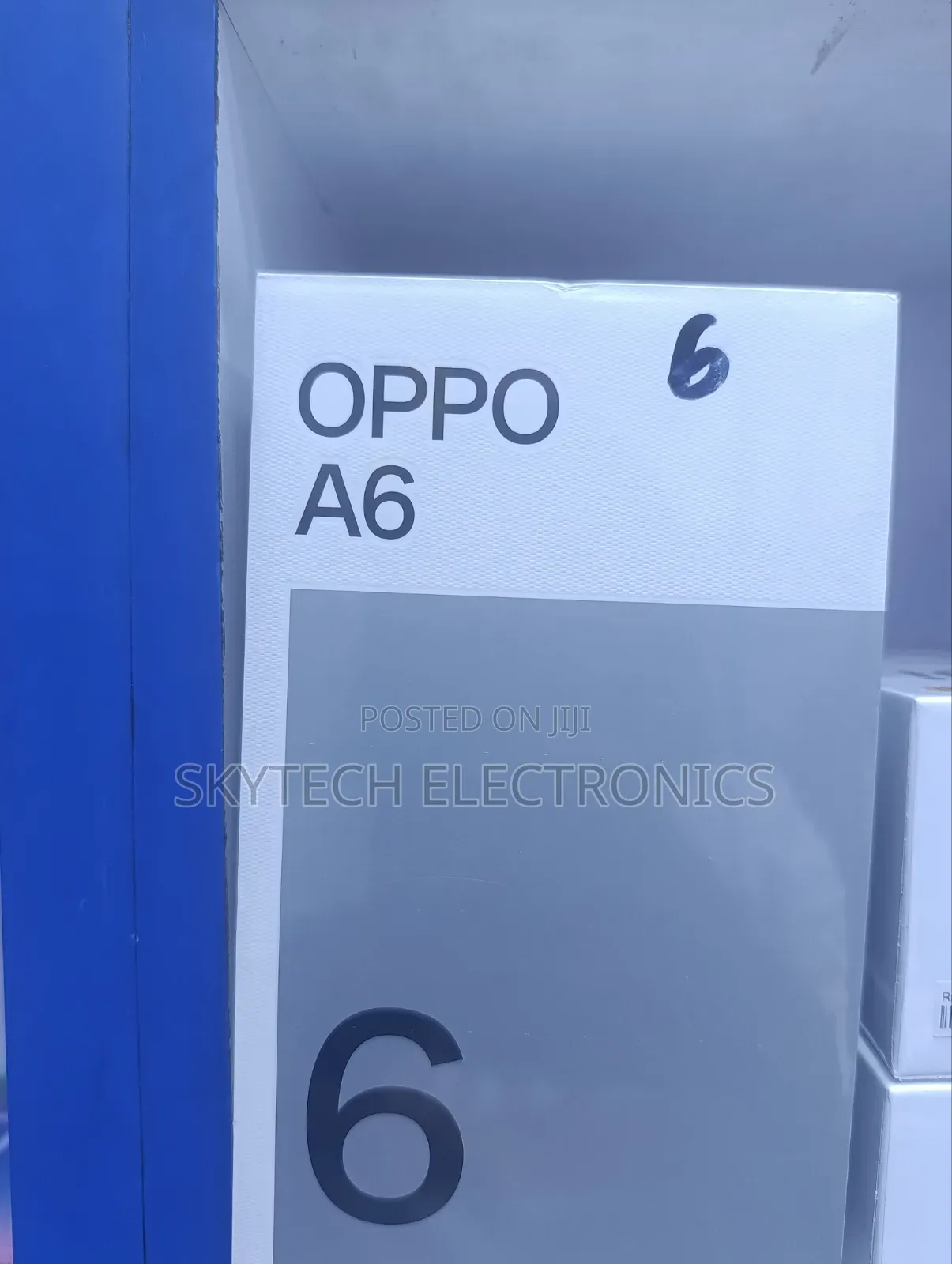 New Oppo A6 256 GB Blue