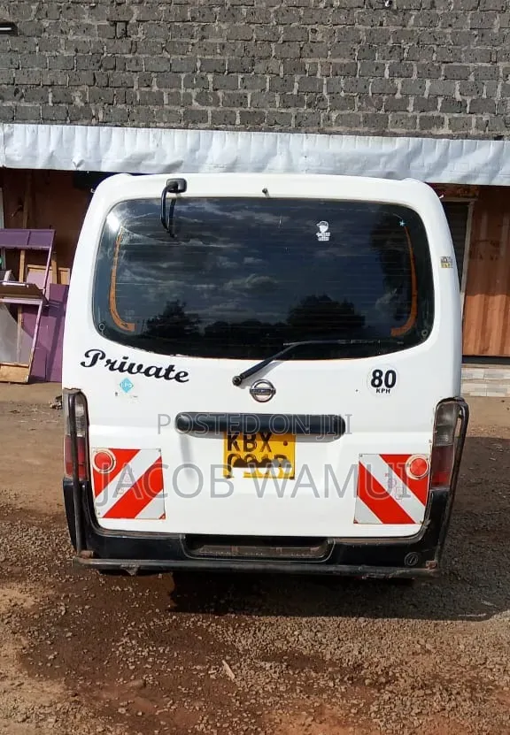 Nissan Caravan (Urvan) 2006 White