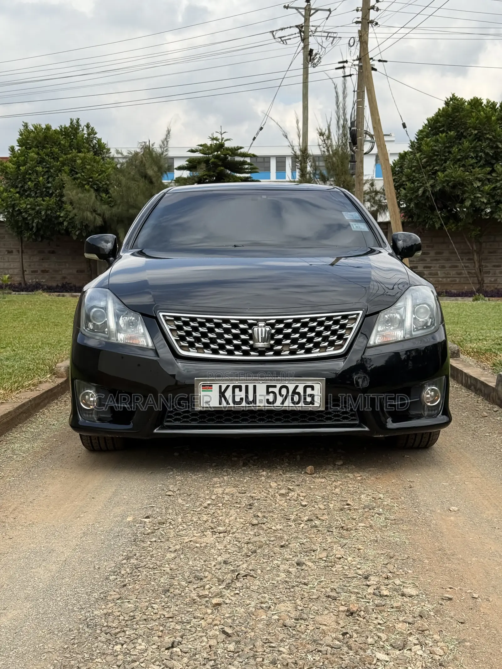 Toyota Crown 2012 Black