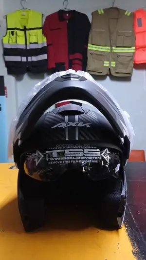 Flip Up Helmets /Double Visor Helmet/Telson