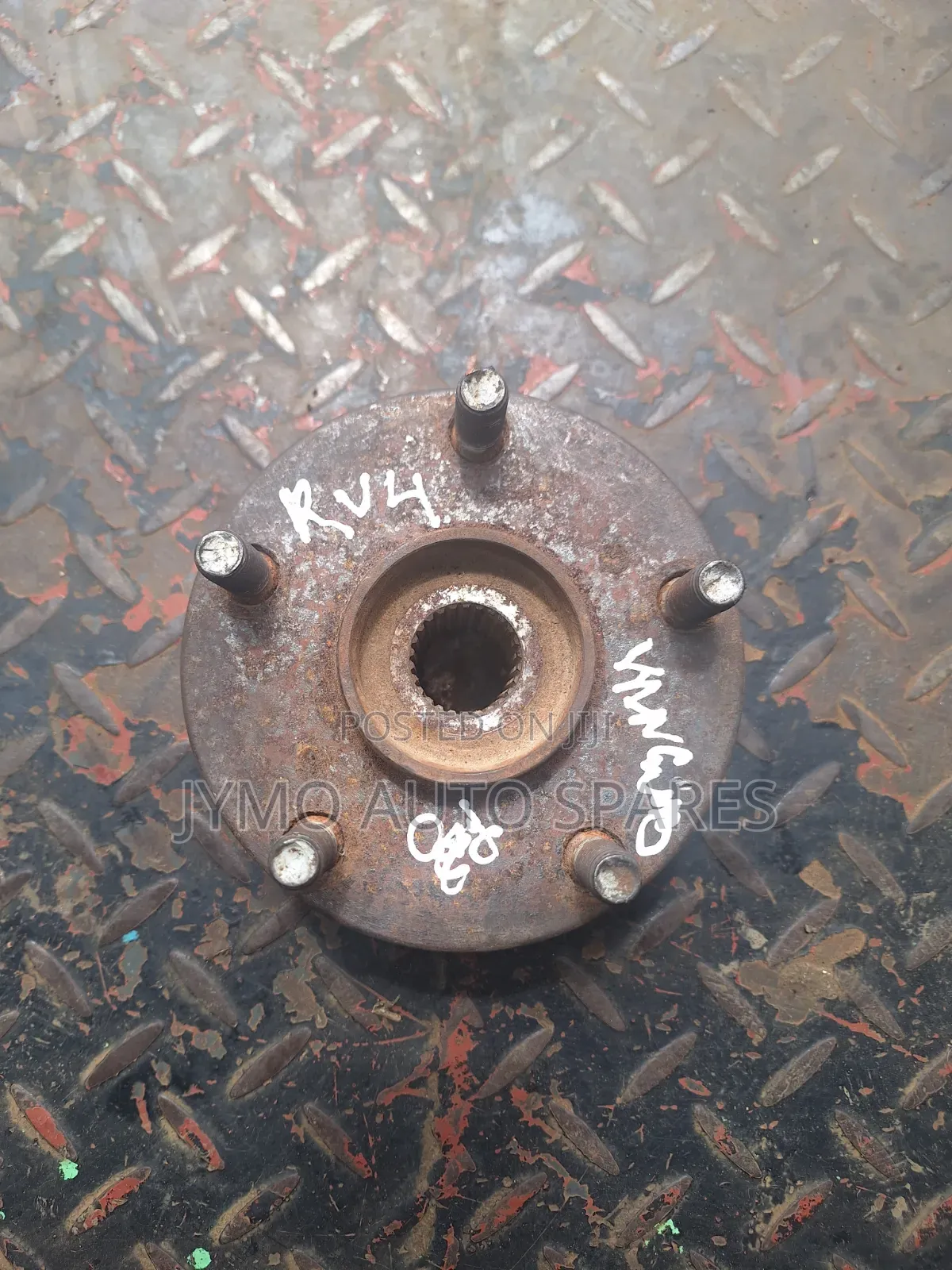 Rav4/ Van Guard Rear Wheel Hub