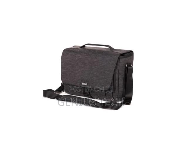 Ugreen Laptop Carry Bag 15.6” – Grey - thumbnail 2