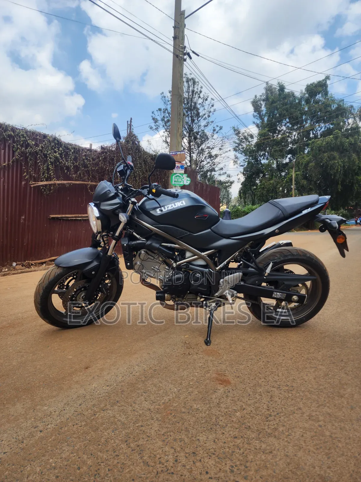Suzuki SFV650 2024 Black