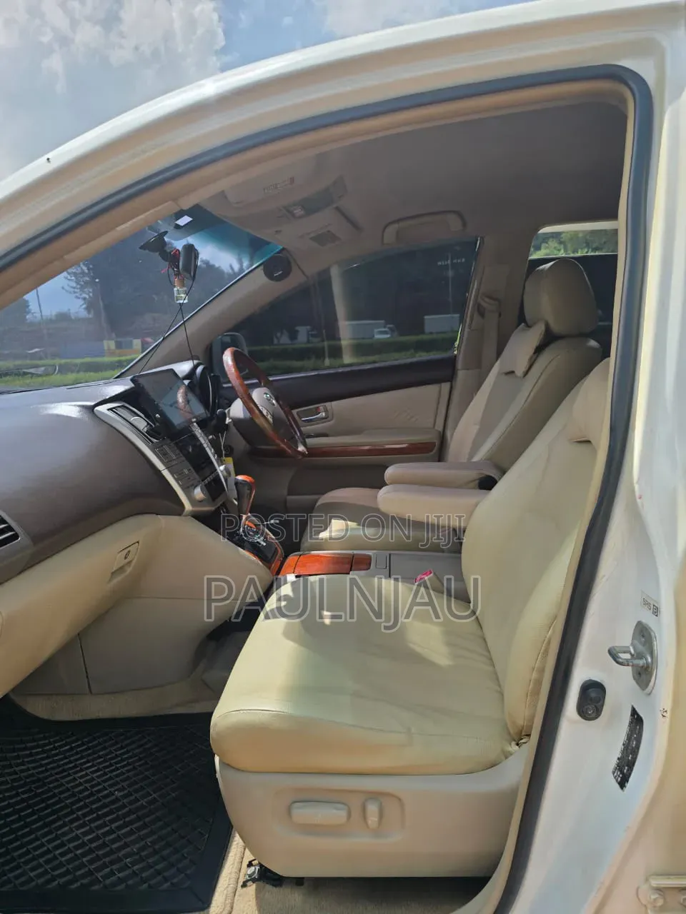 Toyota Harrier 2010 White