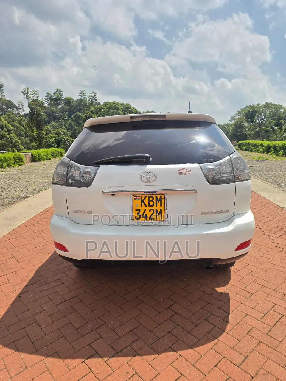 Toyota Harrier 2010 White