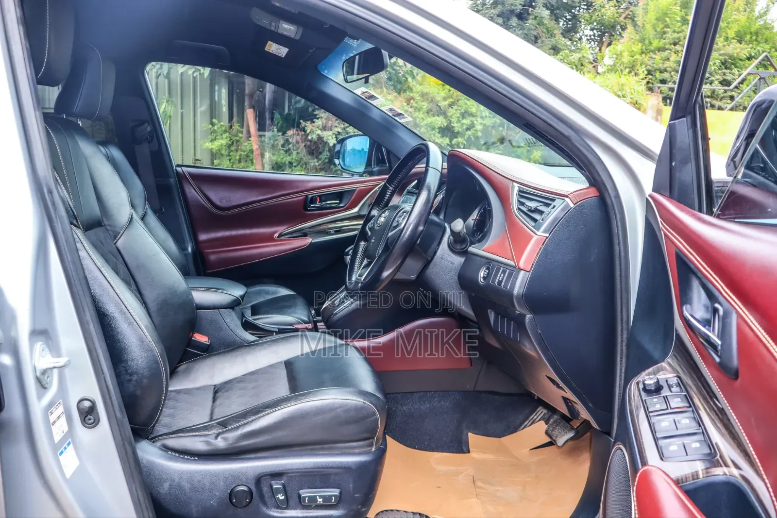 Toyota Harrier 2.0 2014 Silver
