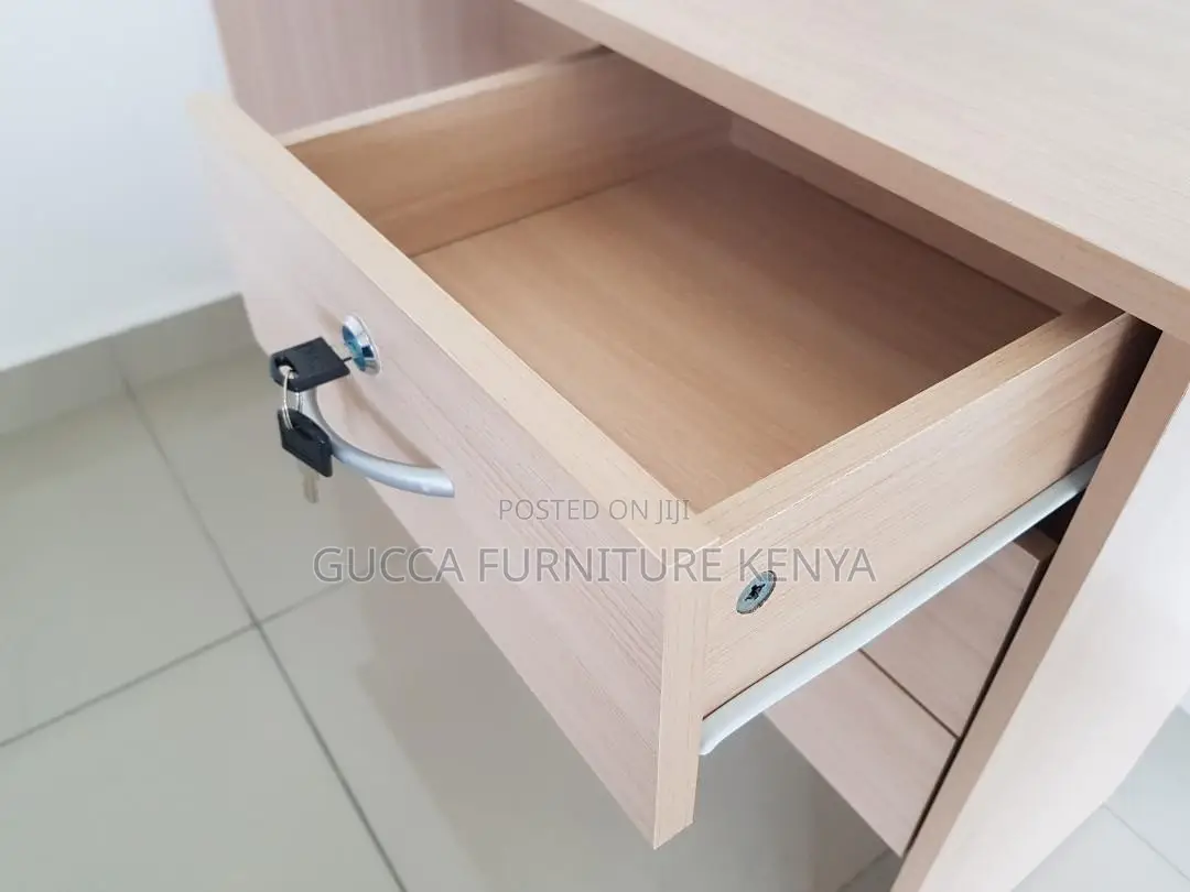1 Meter Clerical Study Desk