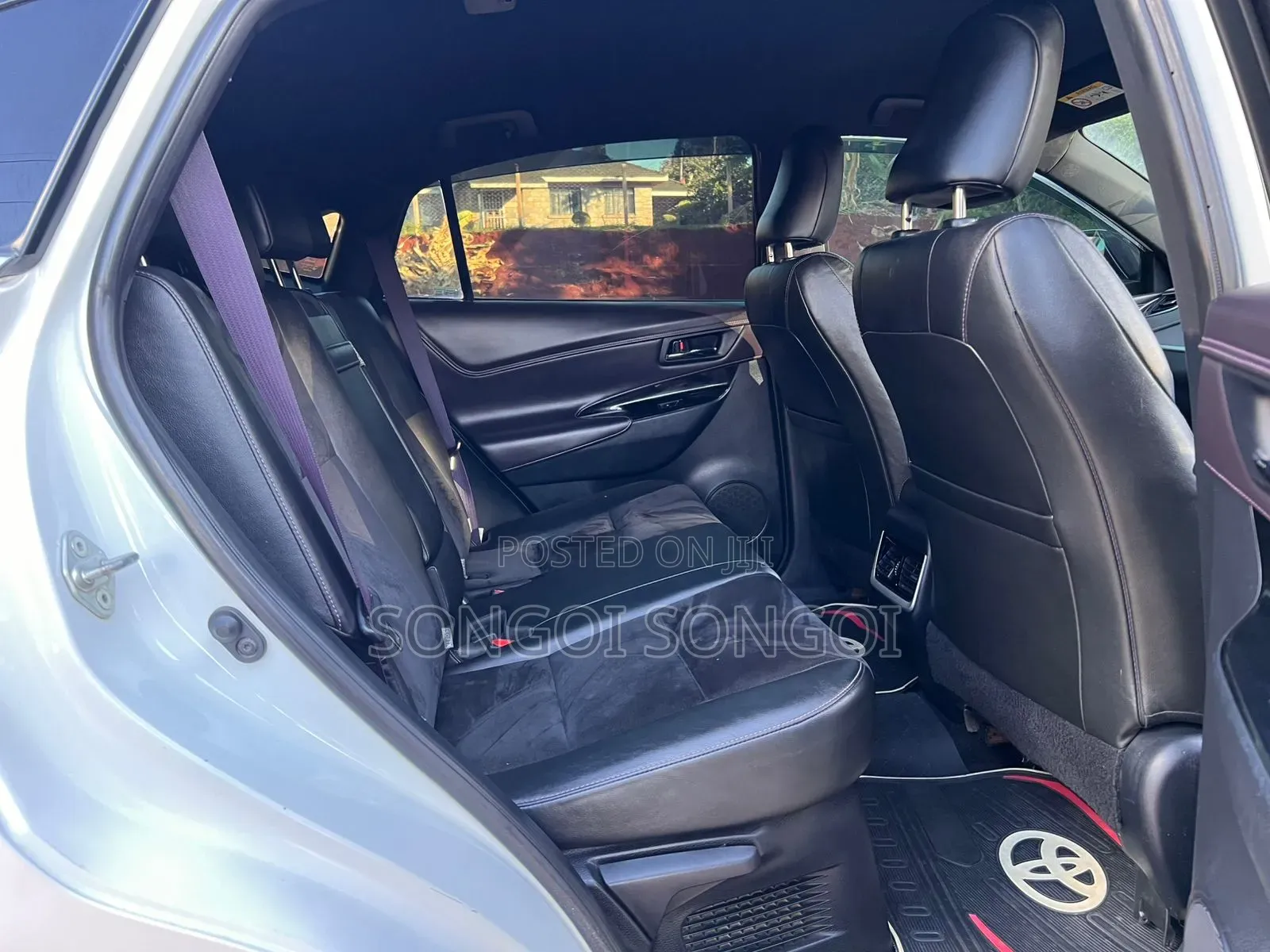 Toyota Harrier 2015 White