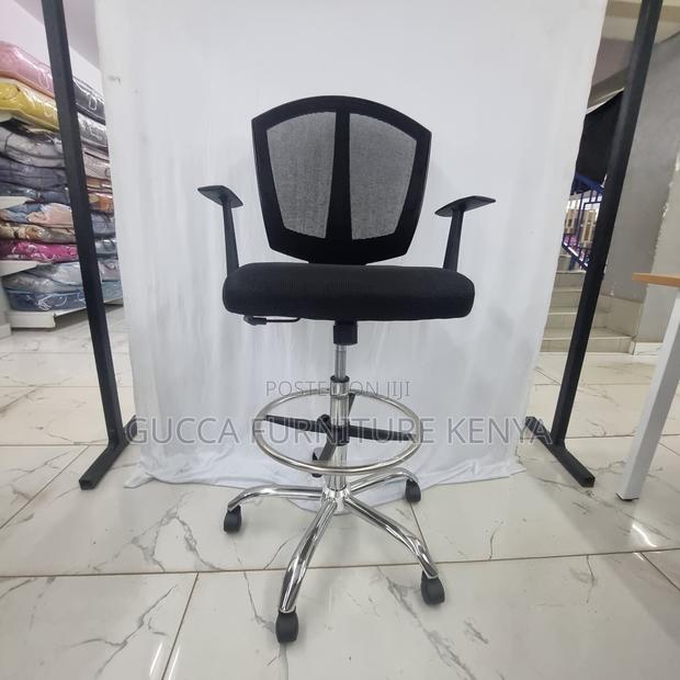 Modern Swivel Ergonomic Cashier Seat