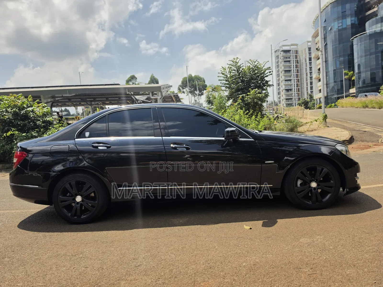 Mercedes-Benz C200 2010 Black