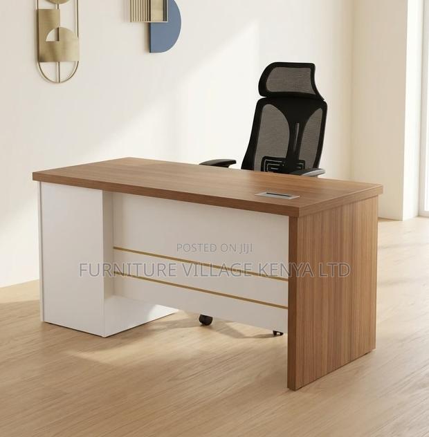 1.4m Advanced Desk With Fixed Drawers