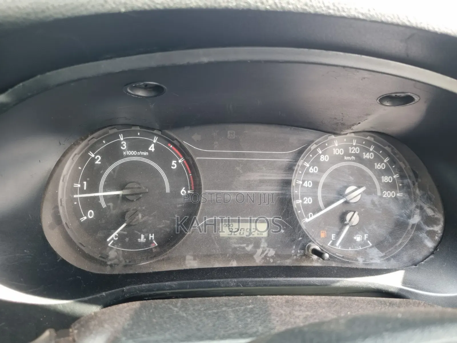 Toyota Hilux 2025 White