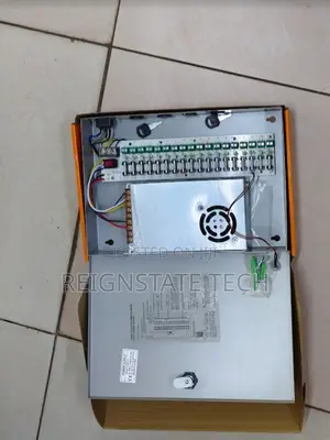 Power Supply 12v Enclosed With Fuse For Cctv