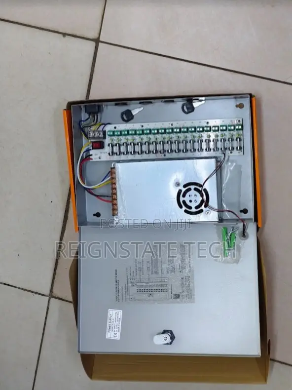 Power Supply 12v Enclosed With Fuse For Cctv