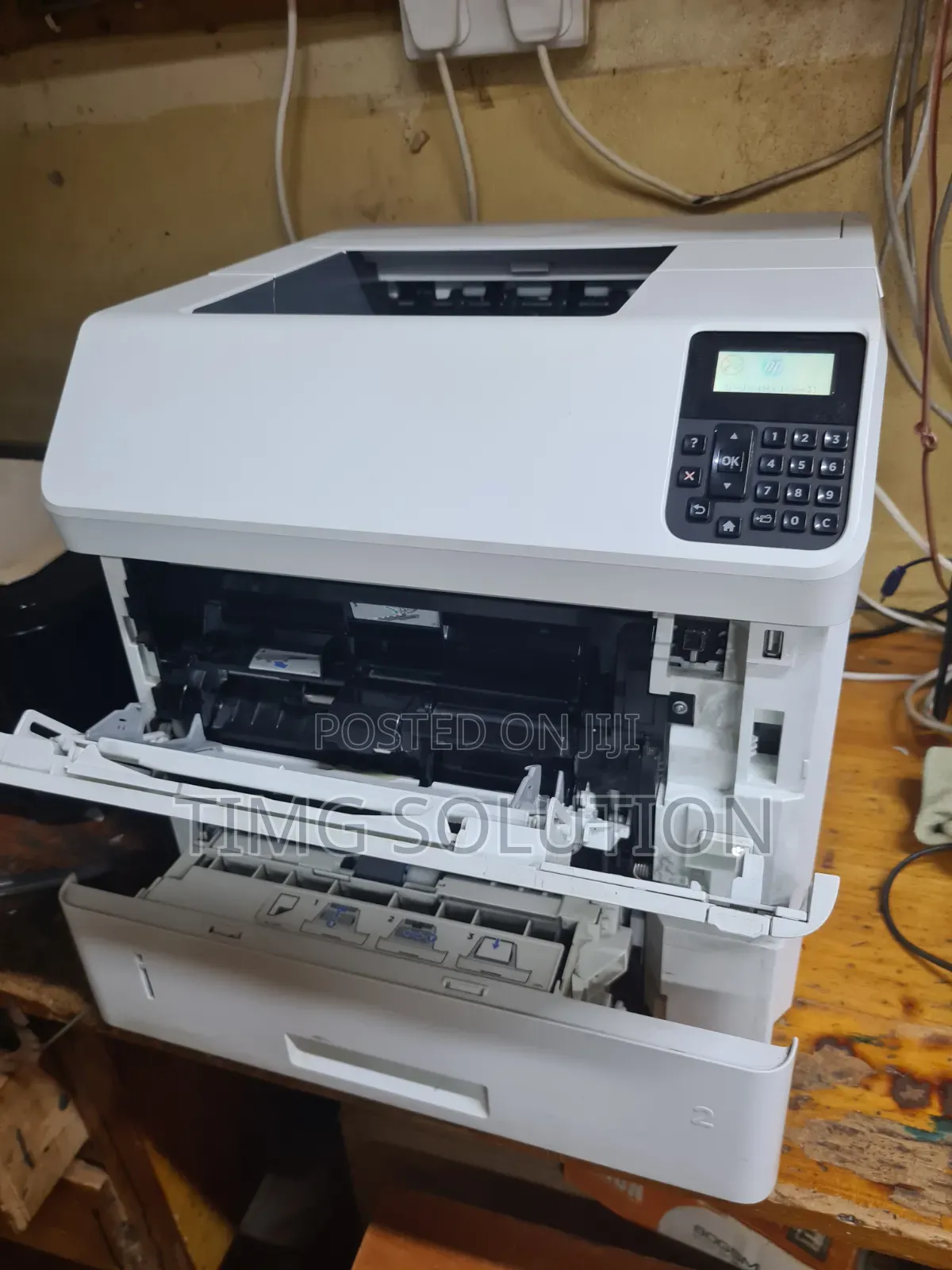 Laserjet M604