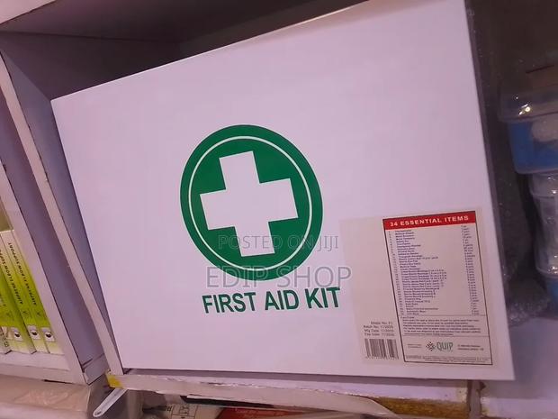 Big Sizes First Aid Kit With a List Essential - thumbnail 2