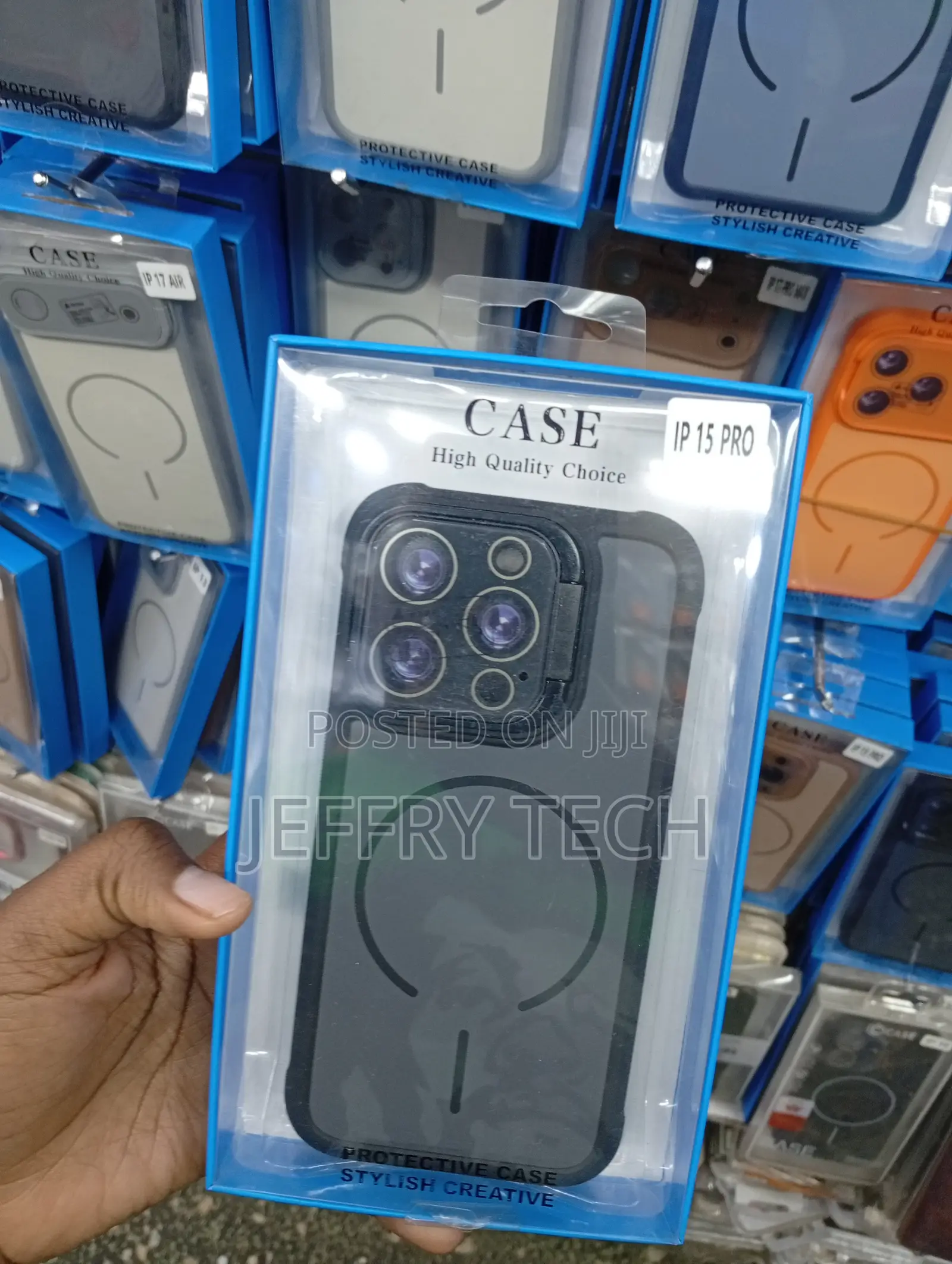 iPhone 15 Pro, Dark Matte, Semi-Translucent Frosted Finish Case