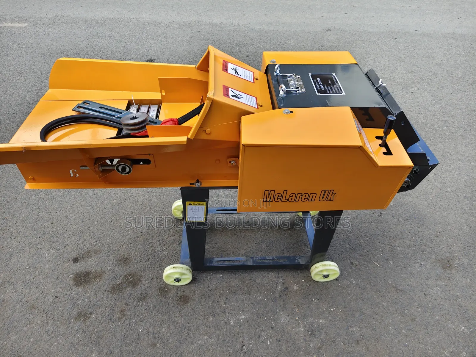 4 Tonnes/Hour High Speed Chaff Cutter With Conveyor Roller.