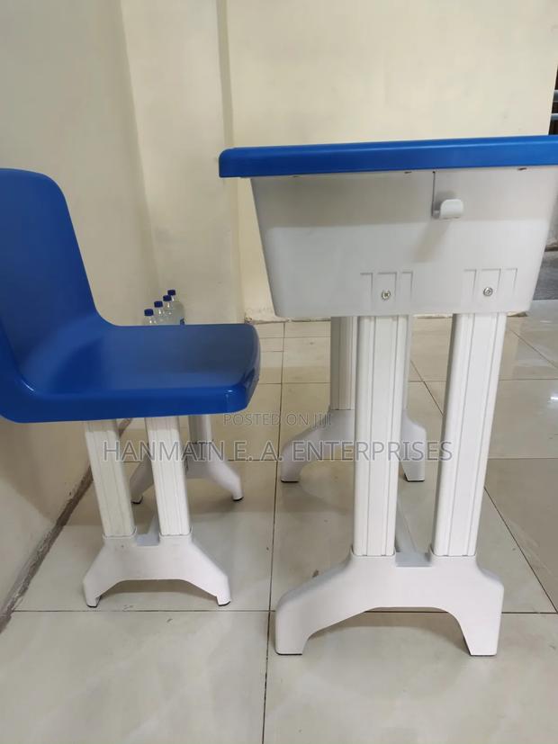 Quality Kids Students Plastic Desks - thumbnail 3