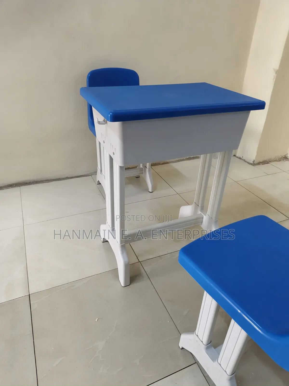 Quality Kids Students Plastic Desks