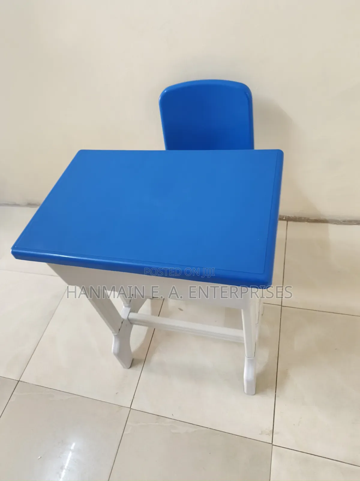 Quality Kids Students Plastic Desks