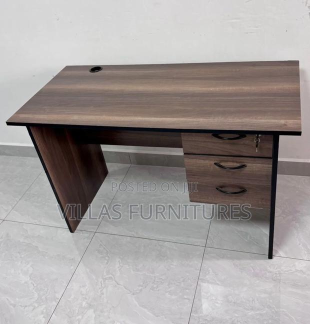 Modern Office Working Desk - main view