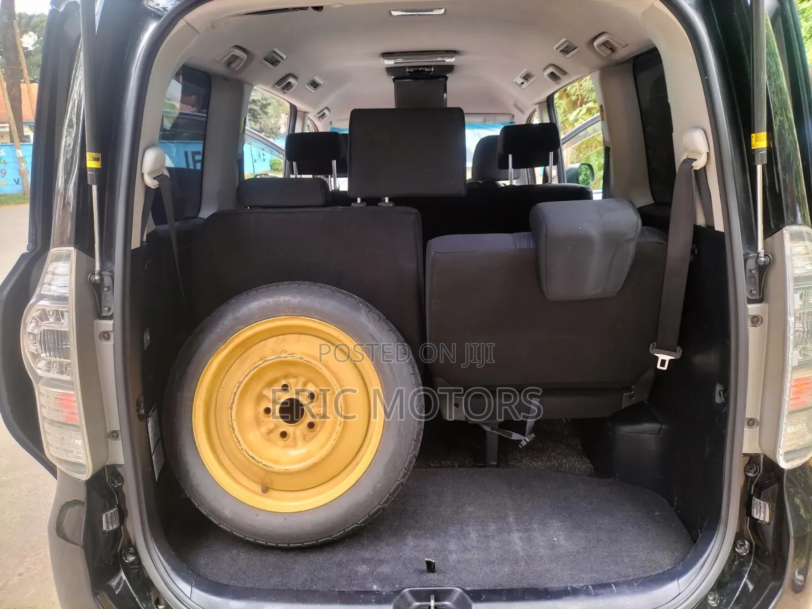 Toyota Voxy 2013 Black