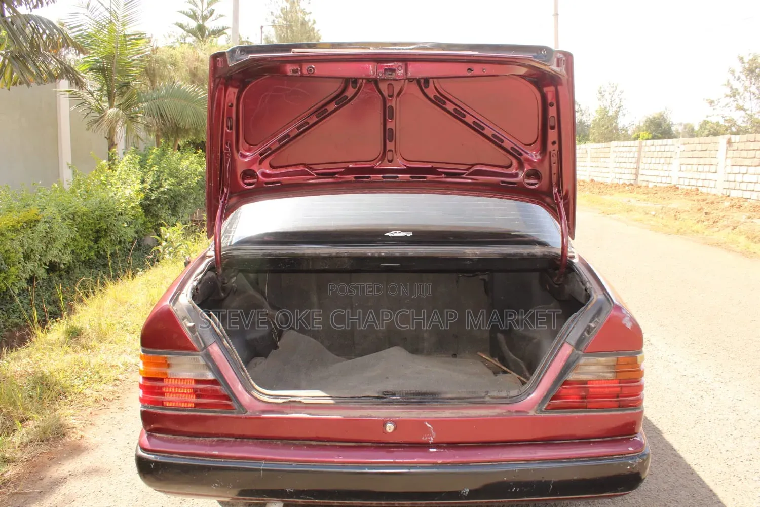 Mercedes-Benz E230 1998 Red