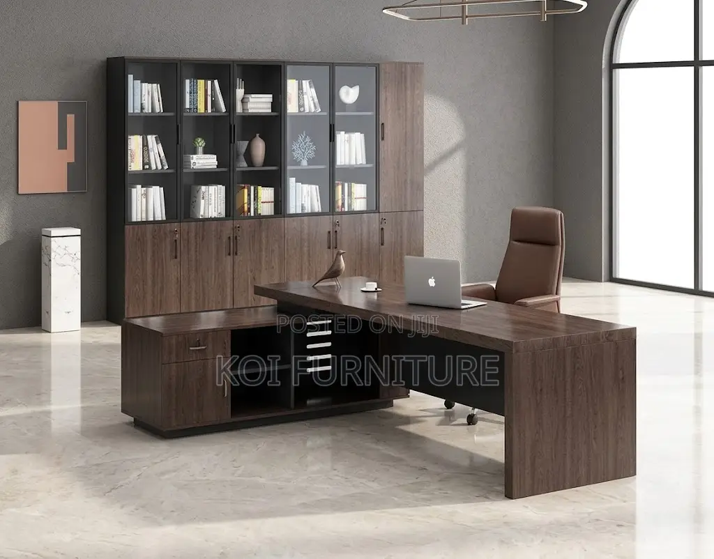 Office Desk; 1.8 Executive Style Office Bosses Desk