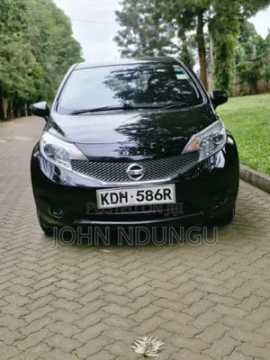 Nissan Note 2015 Black
