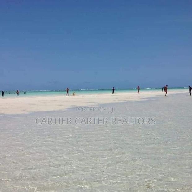 8bdrm Villa in Watamu for sale