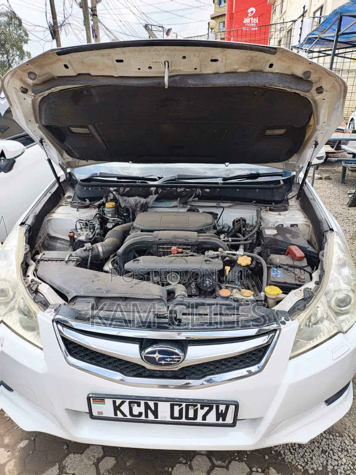 Subaru Legacy 2010 White