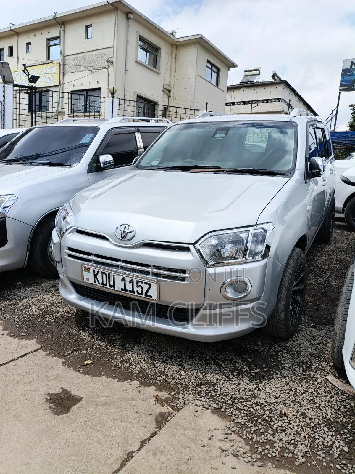 Toyota Succeed 2018 Silver
