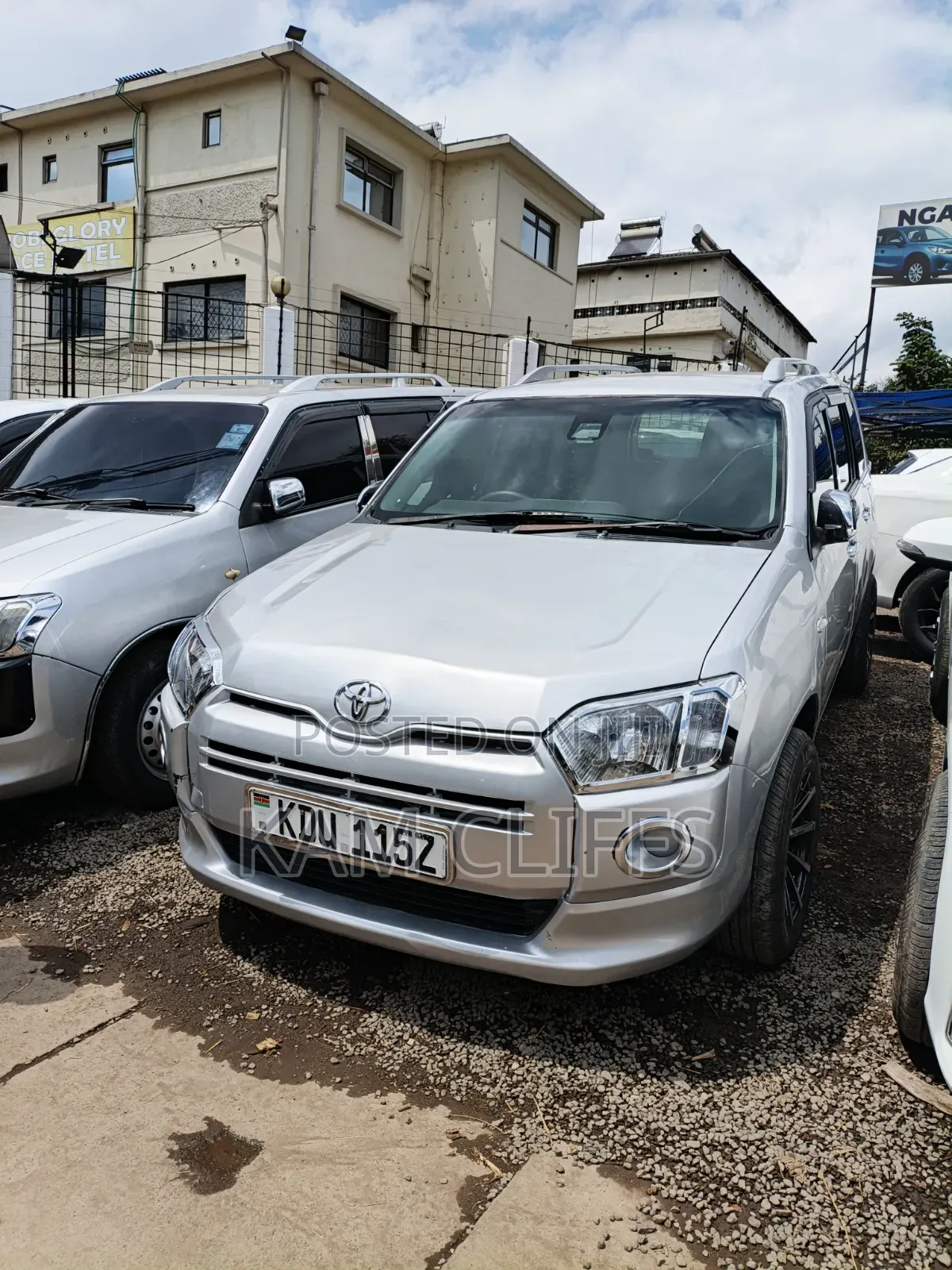 Toyota Succeed 2018 Silver