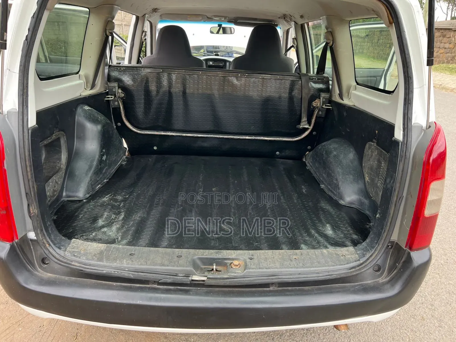Toyota Probox 2012 White