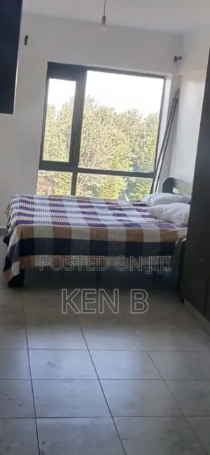Bed Frame With Mattress 6ft× 5ft Queen