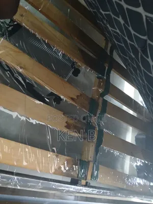 Bed Frame With Mattress 6ft× 5ft Queen