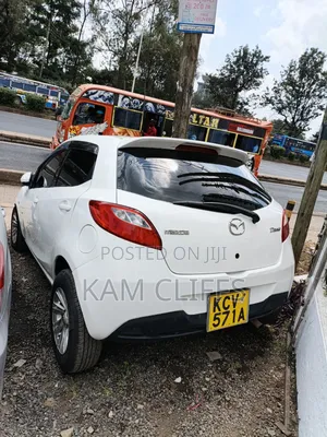 Mazda Demio 2012 Off white
