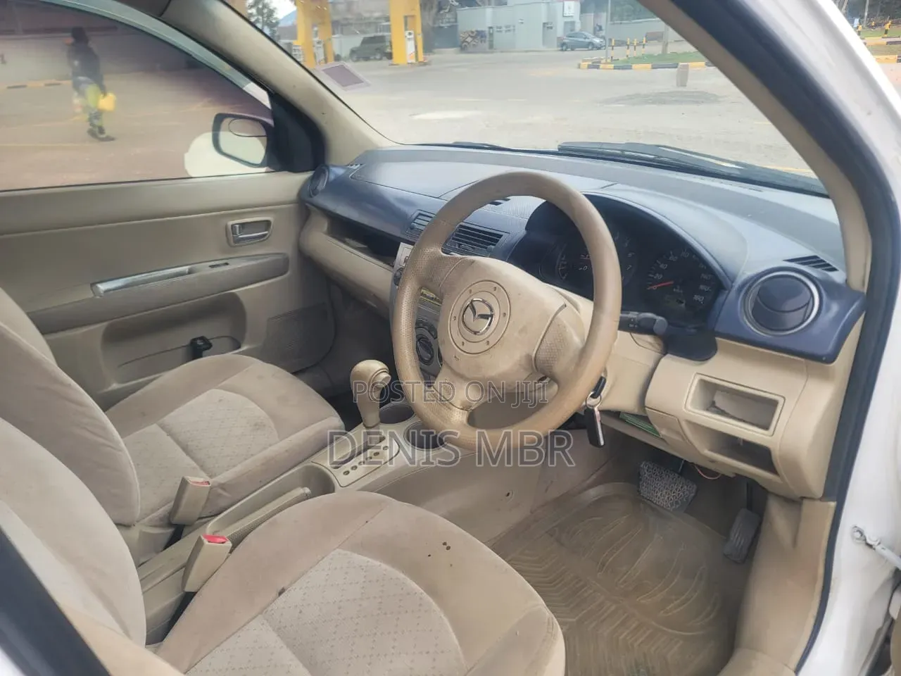 Mazda Demio 2004 White