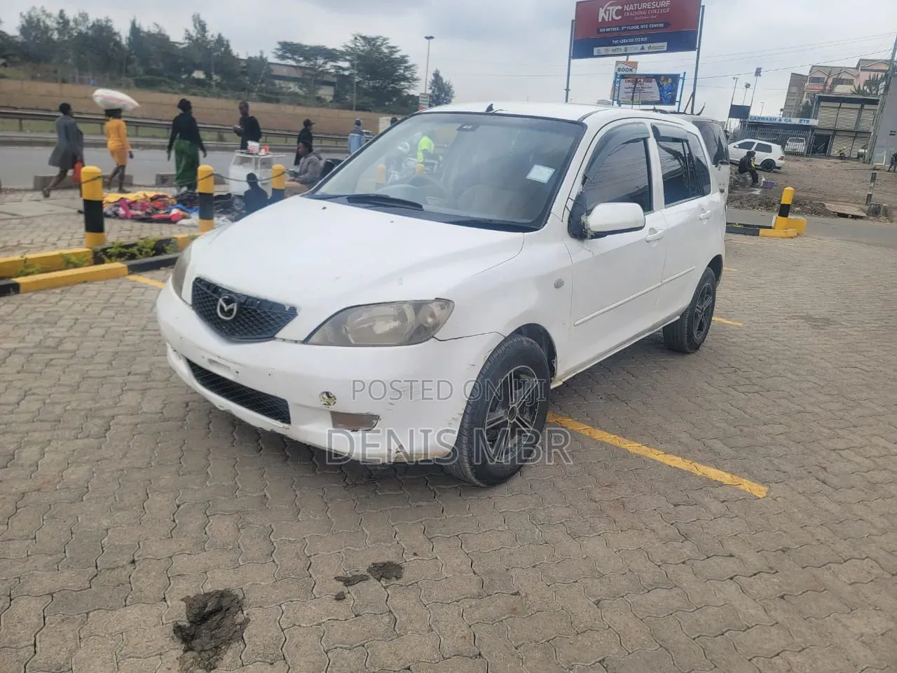 Mazda Demio 2004 White