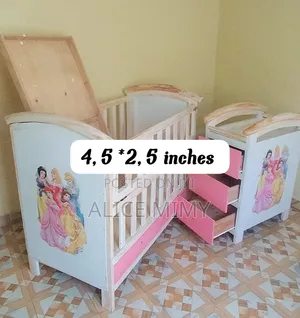 Used Baby Cots 4,5 *2,5 Feets