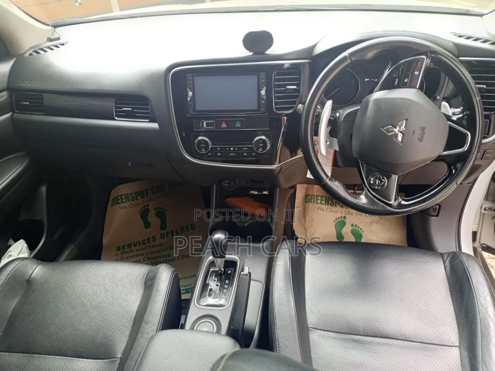 Mitsubishi Outlander 2016 White