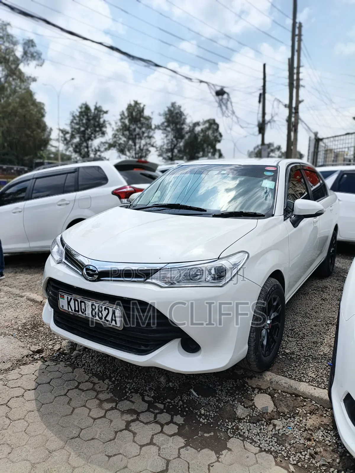 Toyota Axio 2017 Pearl