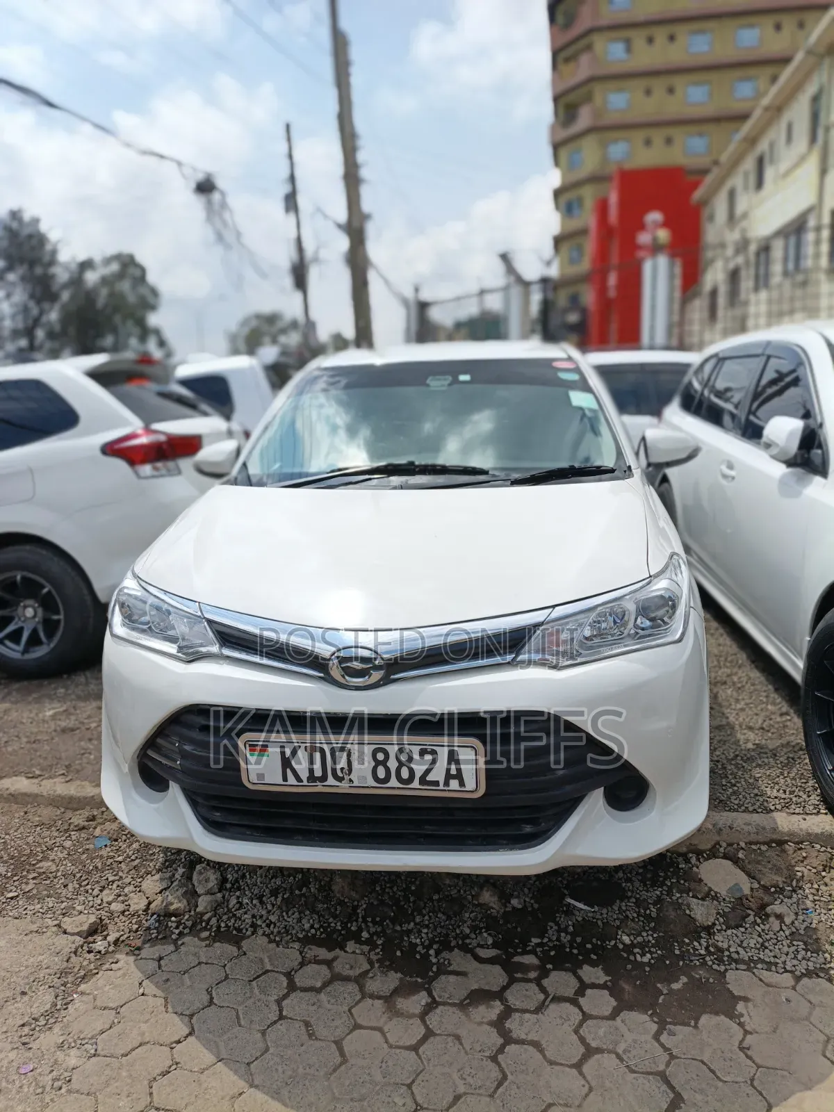 Toyota Axio 2017 Pearl
